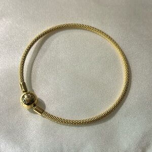 Used pandora bangle